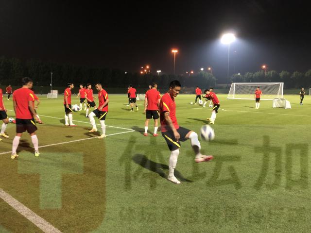 leyu-国足转入技战术演练 技术人员加紧分析澳大利亚队