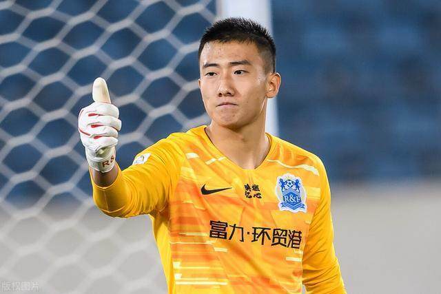 乐鱼app-广州城最佳新秀化身新王大雷 央视呼吁让他进国足